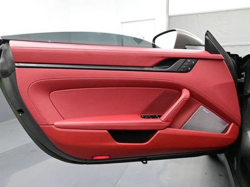 Certified 2023 Porsche 911 Targa 4 GTS AWD/4WD image 7