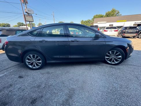 Used 2016 Chrysler 200 S w/ Comfort Group AWD/4WD image 10