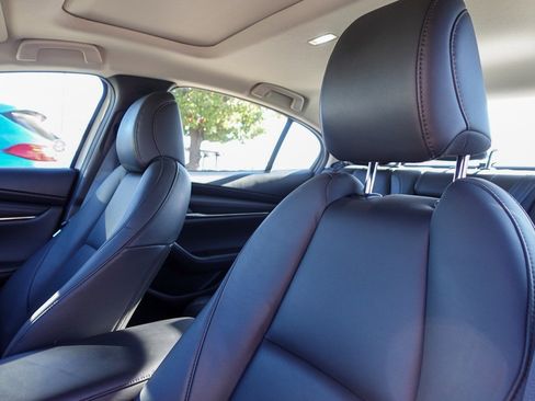 Certified 2025 MAZDA MAZDA3 s image 10