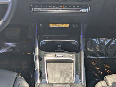 Certified 2025 Mercedes-Benz GLB 250 image 54