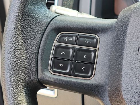 Used 2014 RAM 2500 SLT AWD/4WD image 19