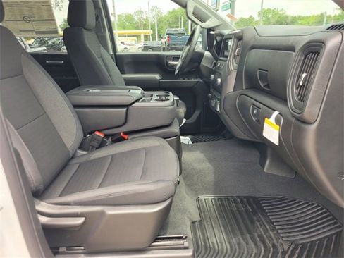 New 2025 Chevrolet Silverado 2500 Custom w/ Custom Value Package image 15