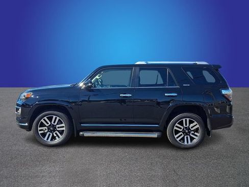Used 2024 Toyota 4Runner Limited AWD/4WD image 7