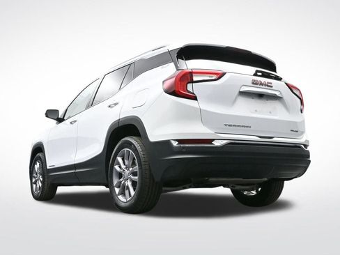 Certified 2022 GMC Terrain SLT image 25