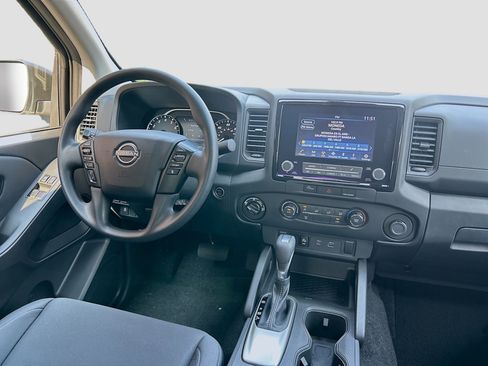 Used 2023 Nissan Frontier S w/ Technology Package image 18