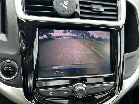 Used 2020 Chevrolet Sonic Premier image 24