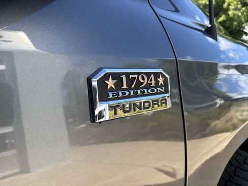 Used 2019 Toyota Tundra 1794 Edition AWD/4WD image 5