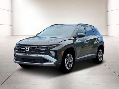 New 2026 Hyundai Tucson SEL Plus FWD image 1