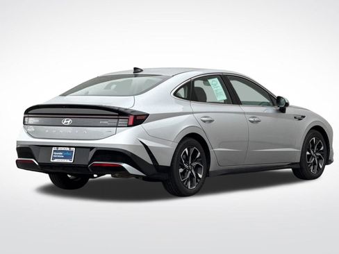 Certified 2024 Hyundai Sonata SEL image 3