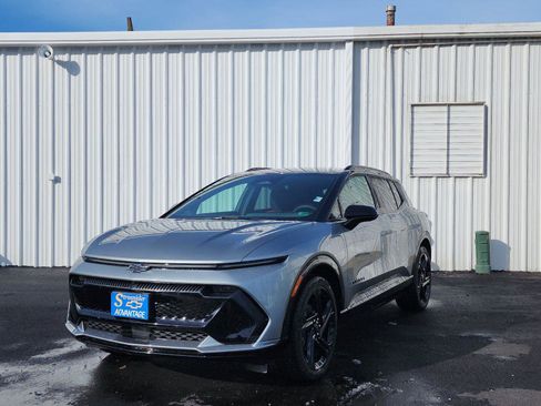 New 2026 Chevrolet Equinox EV RS image 1