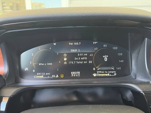 Used 2020 Lincoln Aviator Reserve w/ Class IV Trailer Tow Package AWD/4WD image 17