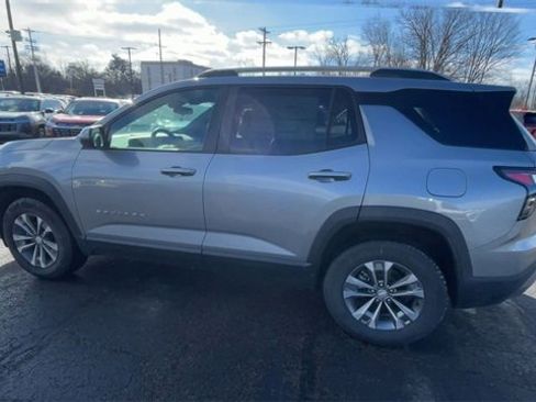 New 2026 Chevrolet Equinox LT w/ Convenience Package II image 7