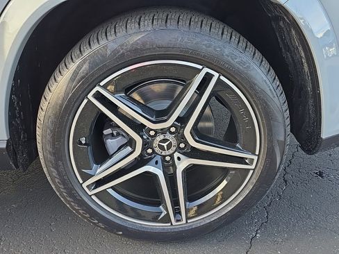 New 2026 Mercedes-Benz GLS 450 4MATIC image 10