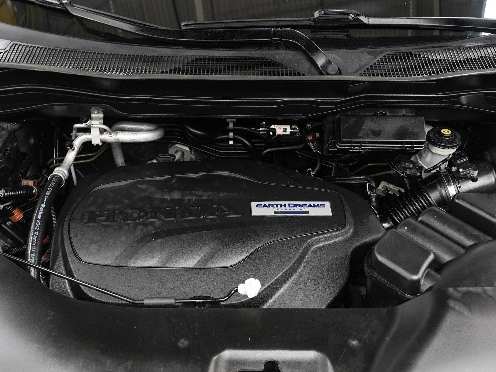 Used 2017 Honda Pilot Touring image 36