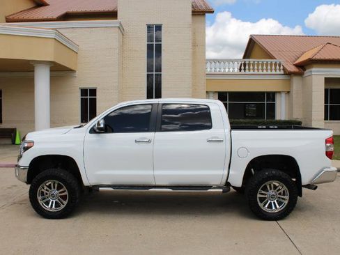 Used 2014 Toyota Tundra Limited image 10