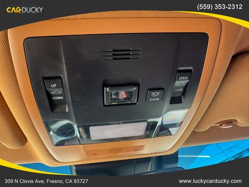 Used 2022 Lexus ES 300h w/ Premium Package FWD image 18