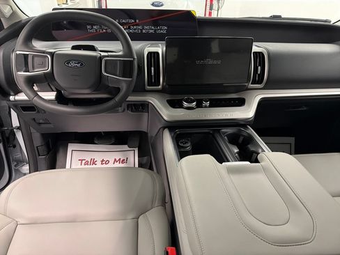 New 2026 Ford Expedition Active RWD image 15