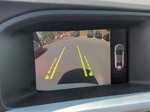 Used 2018 Volvo S60 T5 Dynamic w/ Vision Package FWD image 12
