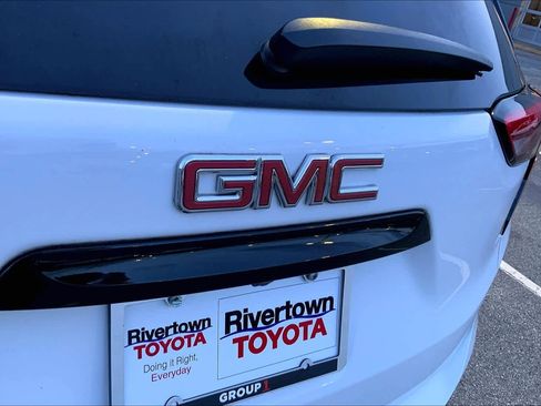 Used 2020 GMC Terrain SLT w/ Elevation Edition image 30