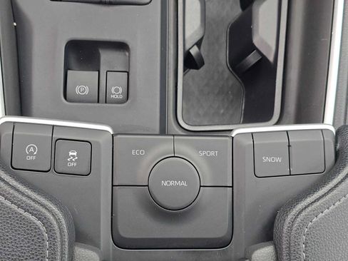 Used 2026 Toyota Grand Highlander FWD image 35