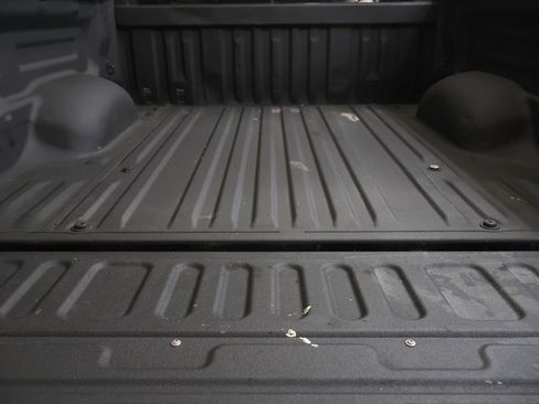 Used 2018 Toyota Tundra SR5 w/ SR5 Upgrade Package RWD image 13