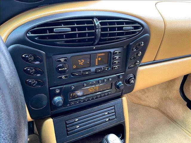 Used 2000 Porsche Boxster RWD image 21