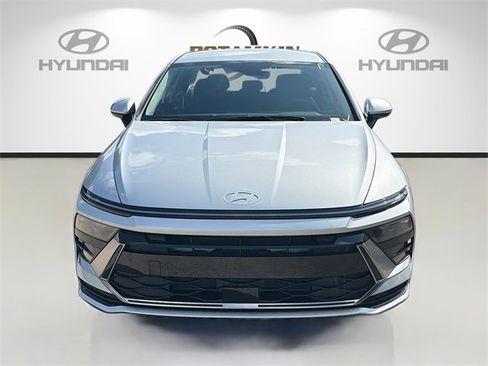 New 2026 Hyundai Sonata SEL image 2