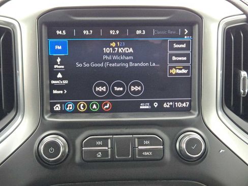 Used 2019 Chevrolet Silverado 1500 LTZ image 18