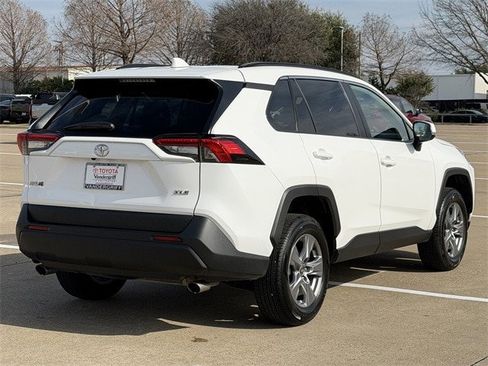 Certified 2024 Toyota RAV4 XLE image 4