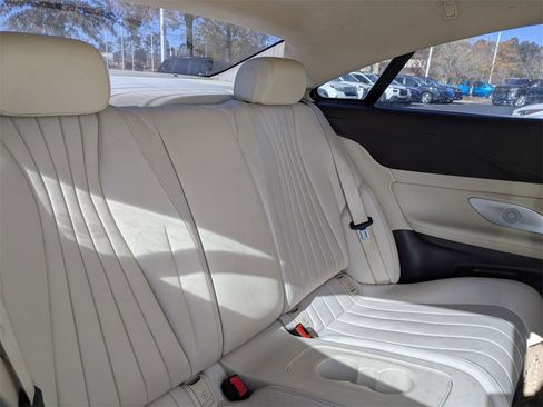 Used 2018 Mercedes-Benz E 400 Coupe image 15