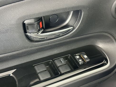 Used 2016 Toyota Prius C Two image 17