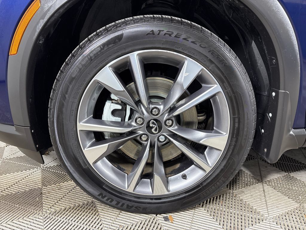 Used 2022 INFINITI QX60 Luxe w/ Vision Package FWD image 12