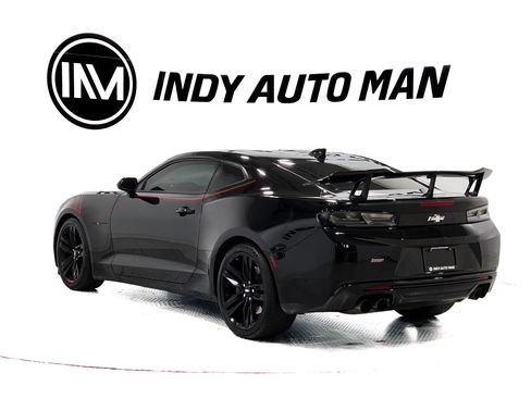 Used 2018 Chevrolet Camaro SS w/ Redline Edition RWD image 6