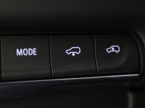 Used 2026 Cadillac Escalade Platinum Sport w/ LPO, ONYX Package AWD/4WD image 27