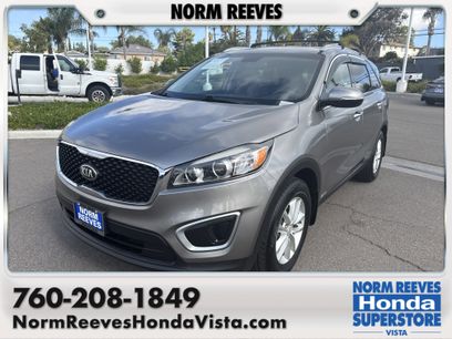 Used 2016 Kia Sorento LX w/ LX Convenience Package