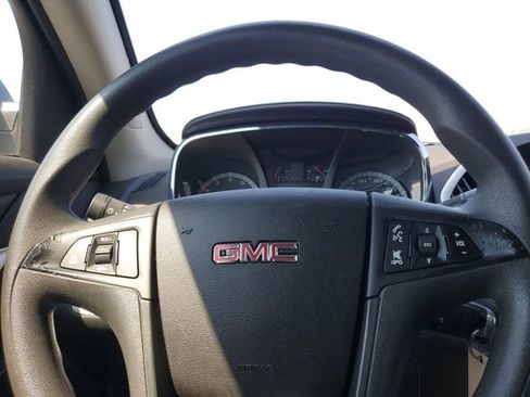 Used 2016 GMC Terrain SLE FWD image 11