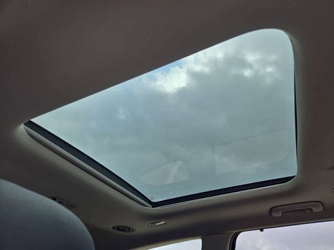 Certified 2021 Kia Telluride SX w/ Nightfall Edition Package image 20