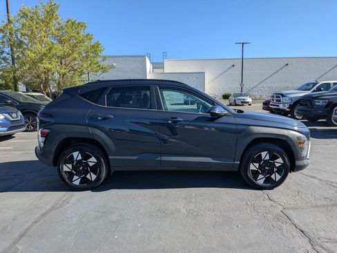 Certified 2025 Hyundai Kona SEL AWD/4WD image 2