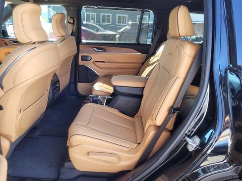 New 2026 Jeep Grand Cherokee L Summit w/ Obsidian Package image 8