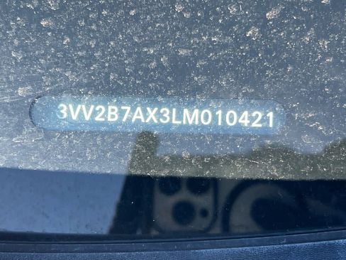 Used 2020 Volkswagen Tiguan SE AWD/4WD image 23