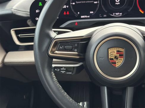 Used 2022 Porsche Taycan image 13