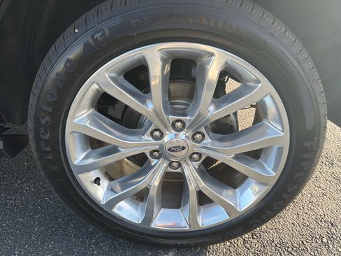 Used 2019 Ford Expedition Platinum AWD/4WD image 35