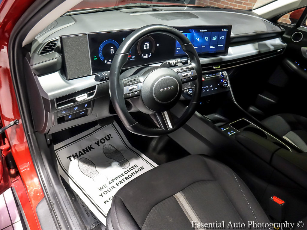 Used 2025 Hyundai Sonata SEL FWD image 13