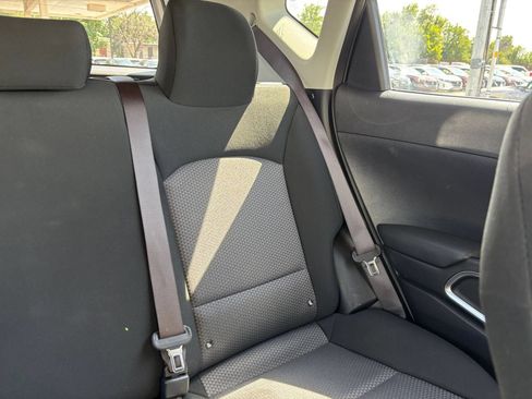 Used 2025 Kia Soul LX w/ LX Technology Package FWD image 34