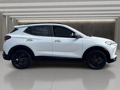Used 2024 Buick Encore GX Sport Touring w/ Comfort Package FWD image 7