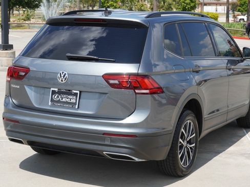 Used 2021 Volkswagen Tiguan S image 6