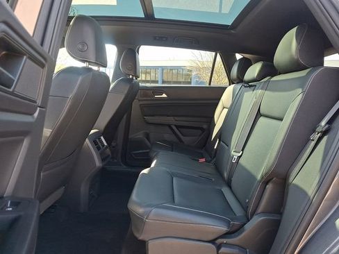 Used 2020 Volkswagen Atlas Cross Sport SEL AWD/4WD image 12