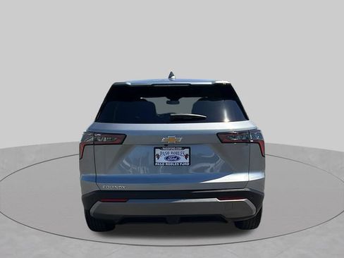 Used 2025 Chevrolet Equinox LT FWD image 4
