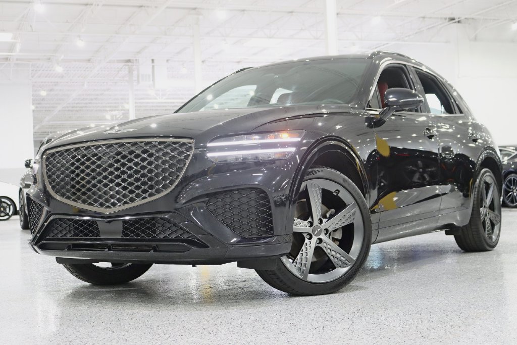 Used 2022 Genesis GV70 2.5T w/ Sport Prestige Package AWD/4WD image 6