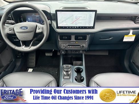 New 2026 Ford Maverick Lariat image 13